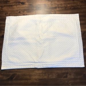 Restoration Hardware Vintage-Washed Diamond Matelasse Standard pillow sham White